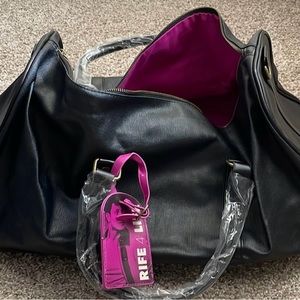 Brand new Matt Rife “Walk of Shame” Duffle bag with accessories